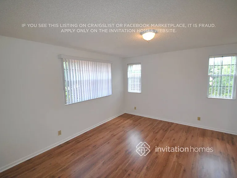 12231 Dartmoor Dr — Photo 6