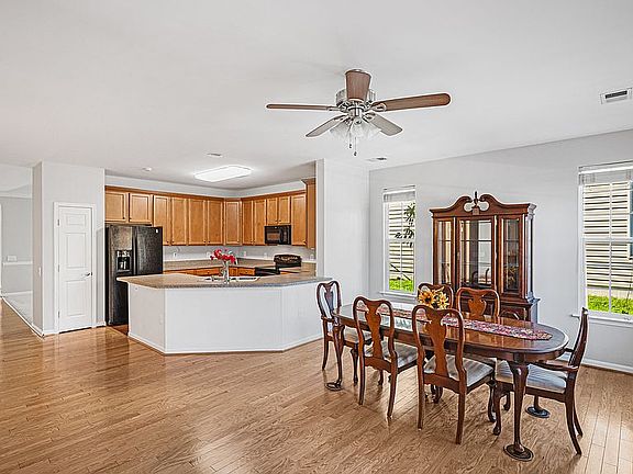 2nd image of 13116 Ormond Dr