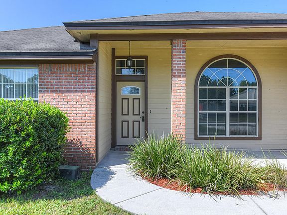 2nd image of 2664 Glenhaven Dr
