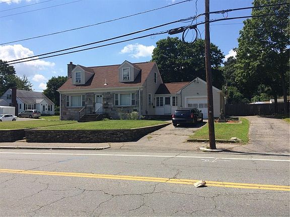 3rd image of 994 Atwood Ave