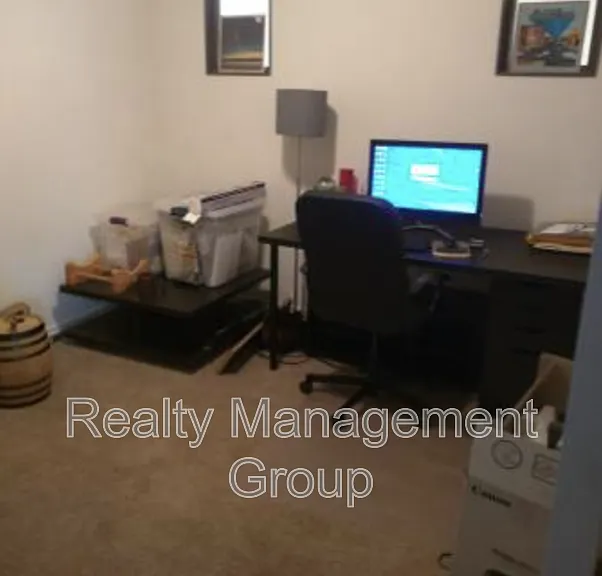2018 Hornblend St — Photo 6
