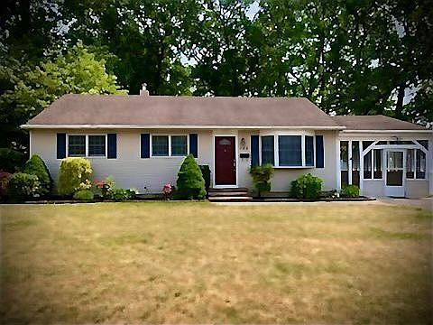1st image of 185 Carol Dr