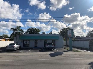 5716 Hallandale Beach Blvd, West Park, FL 33023