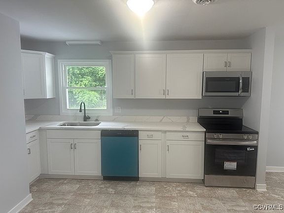 4th image of 3110 Sussex Dr