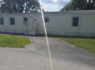 35250 SW 177th Ct UNIT 16, Homestead, FL 33034