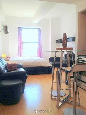 Rented by Town Residential | media 14