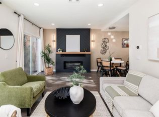 2349 Altisma Way Unit B, Carlsbad, CA 92009