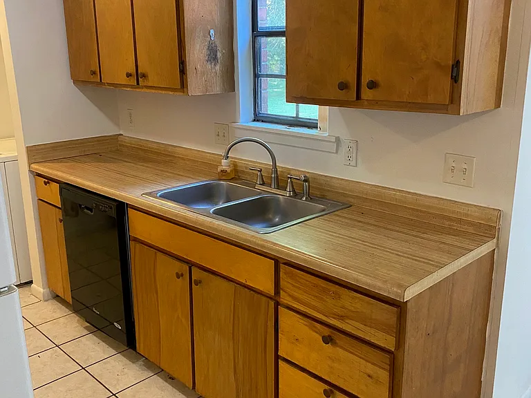 604 W Garrard Rd #B — Photo 8