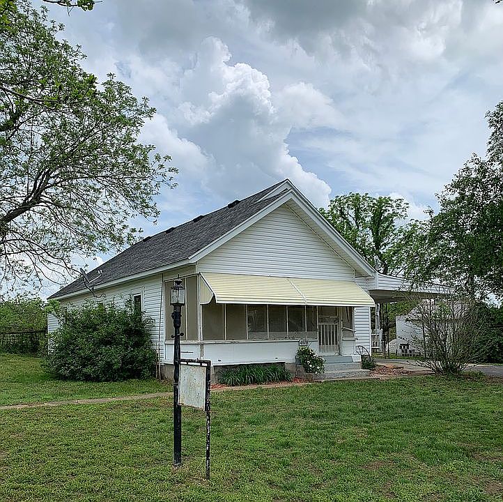 Front view from the road