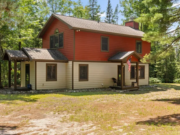13989 Sparr Rd, Johannesburg, MI 49751