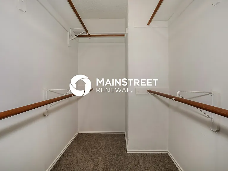 Walk In Closet