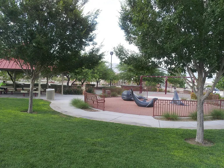 9049 Rich Amethyst Ct — Photo 16