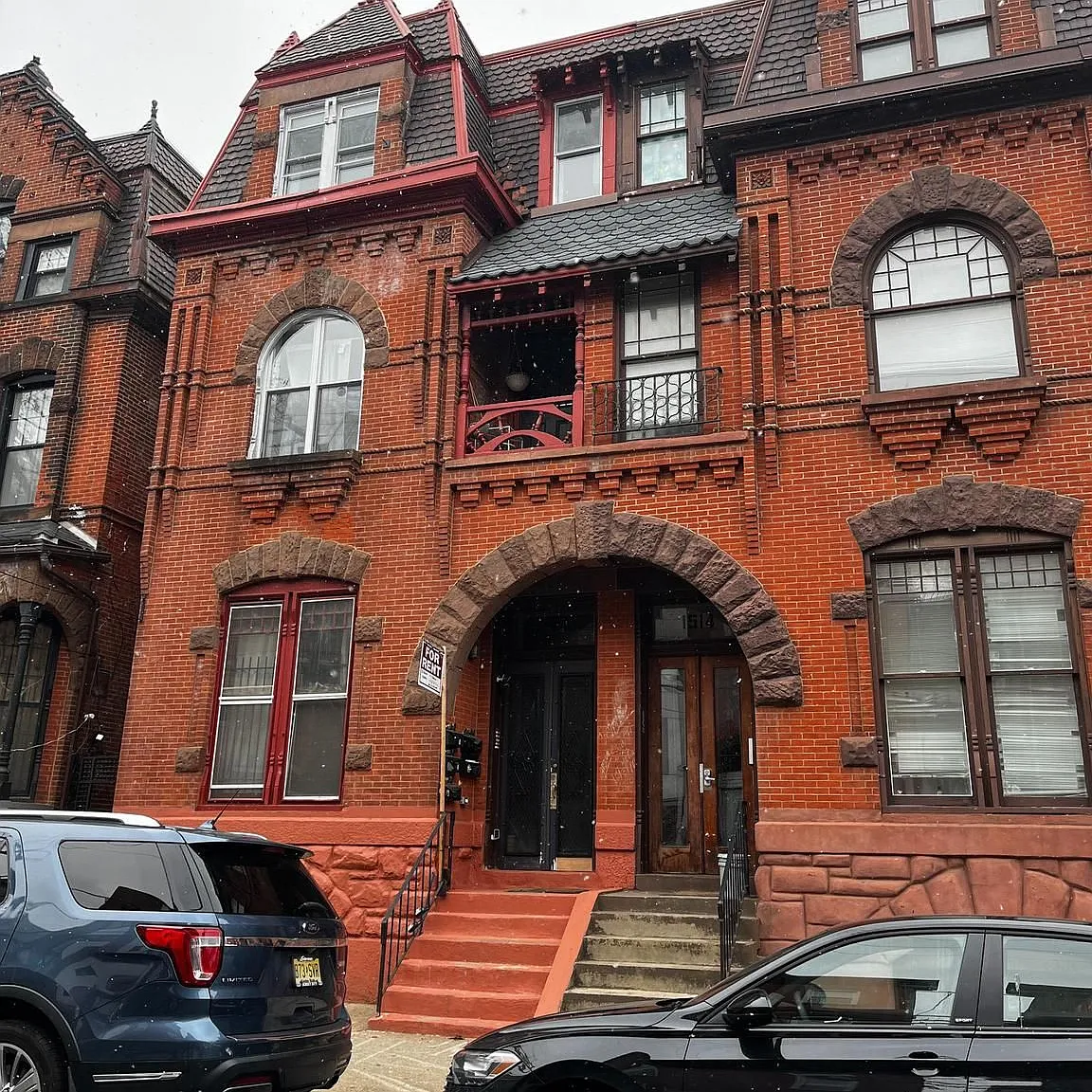 1 bed, 3495 sqft, $1,200 — Photo 1