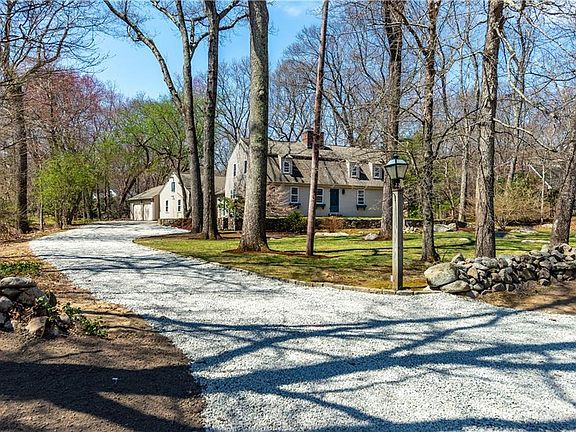 2nd image of 241 Howland Rd