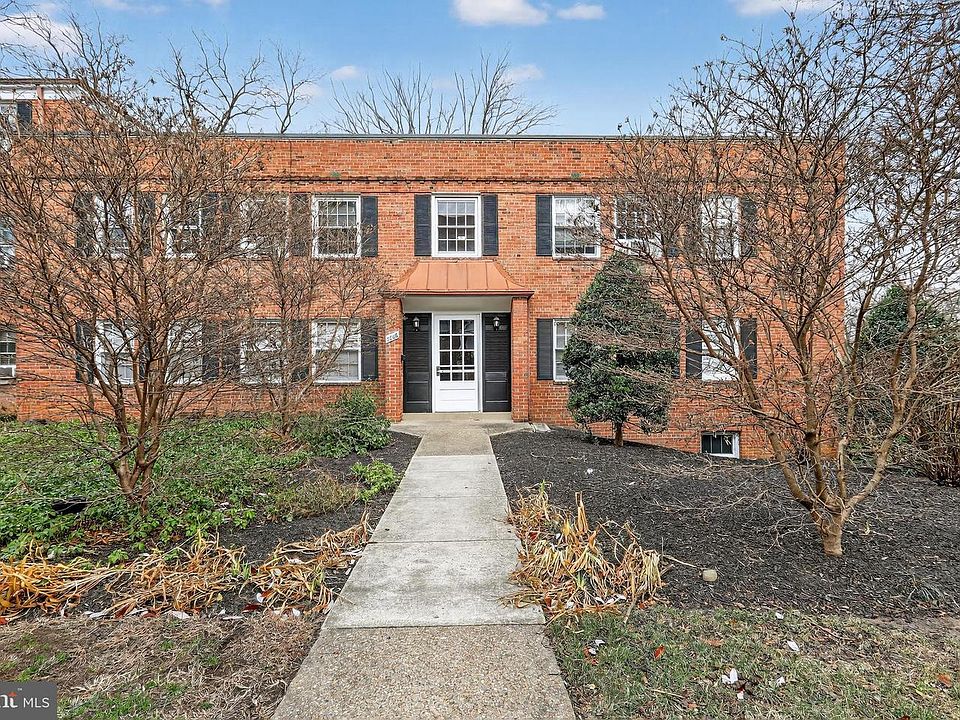 1st image of 5006 Columbia Pike APT A