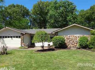 45 Cardinal Valley Dr, Sherwood, AR 72120