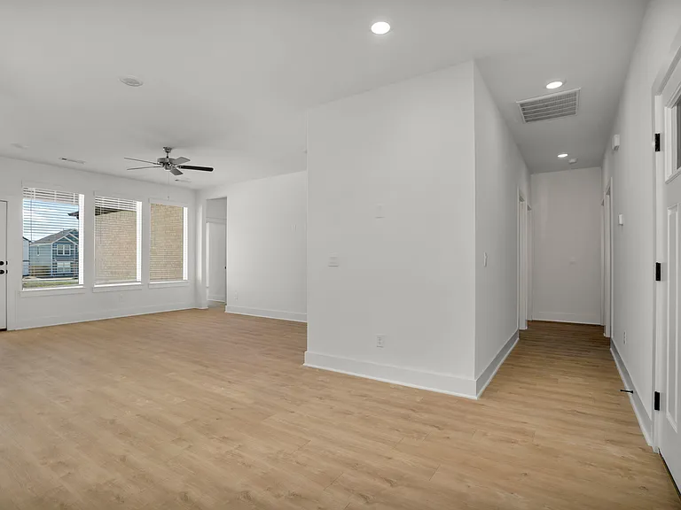 4805 W Sturgeon St — Photo 10