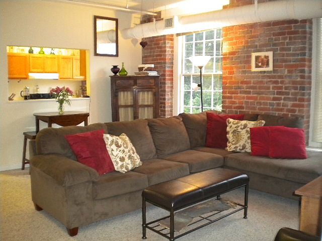 1st image of 2401 E Franklin St APT 202