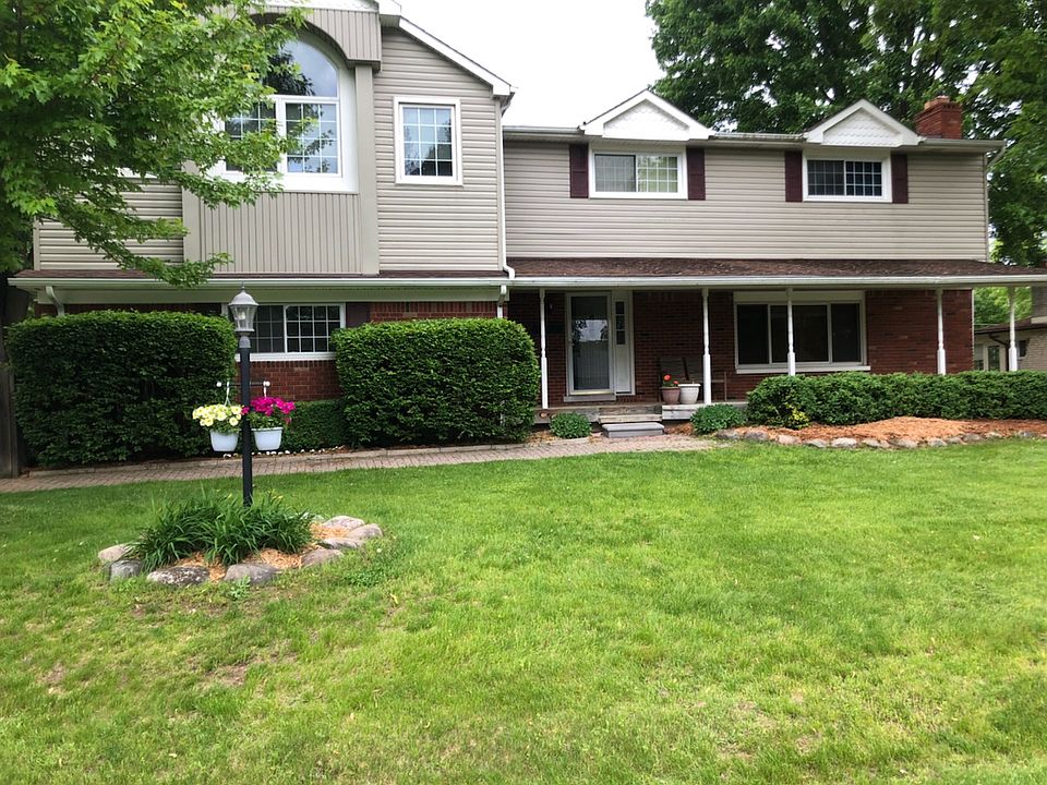 Beautiful curb appeal