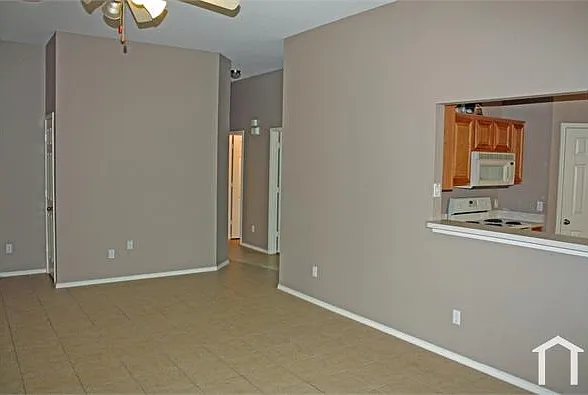 7219 Fossil Lake Dr — Photo 8