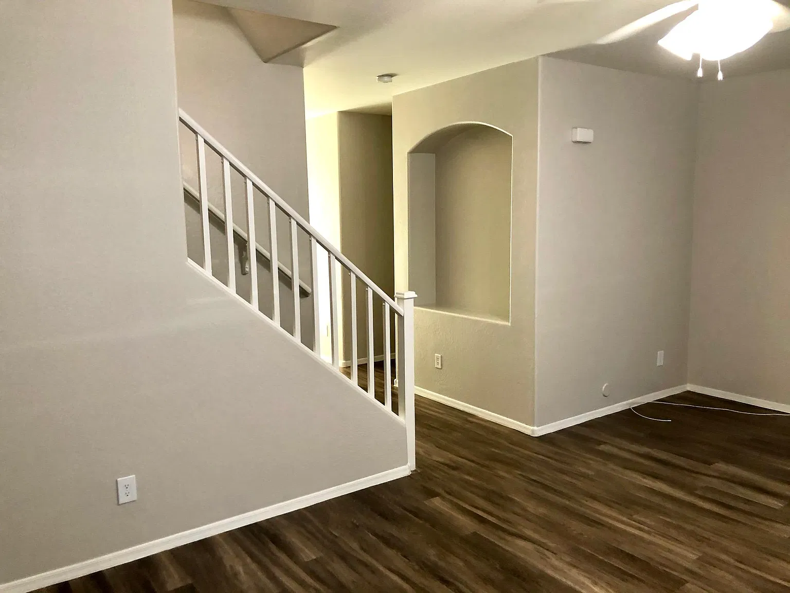 3 bed, 2.5 bath, 1452 sqft, $1,795 — Photo 3