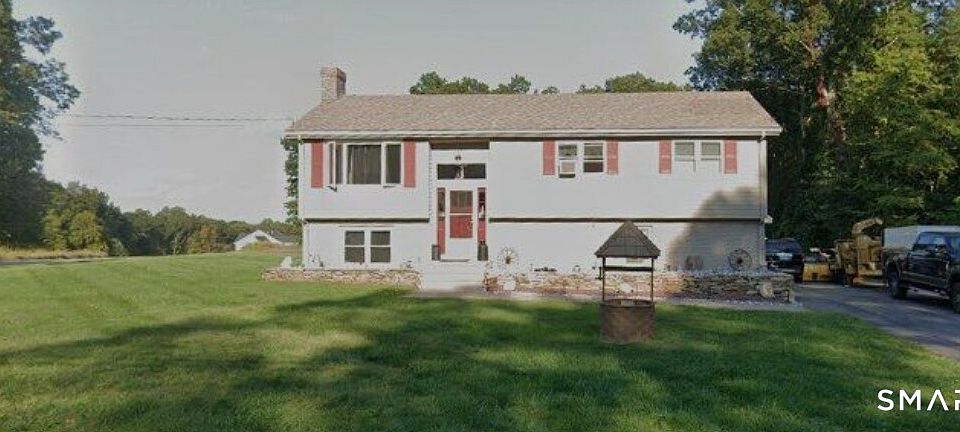 1st image of 54 Midwood Farm Road