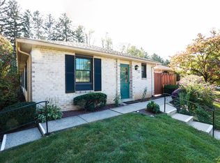 2926 Whitemarsh Pl #F, Macungie, PA 18062