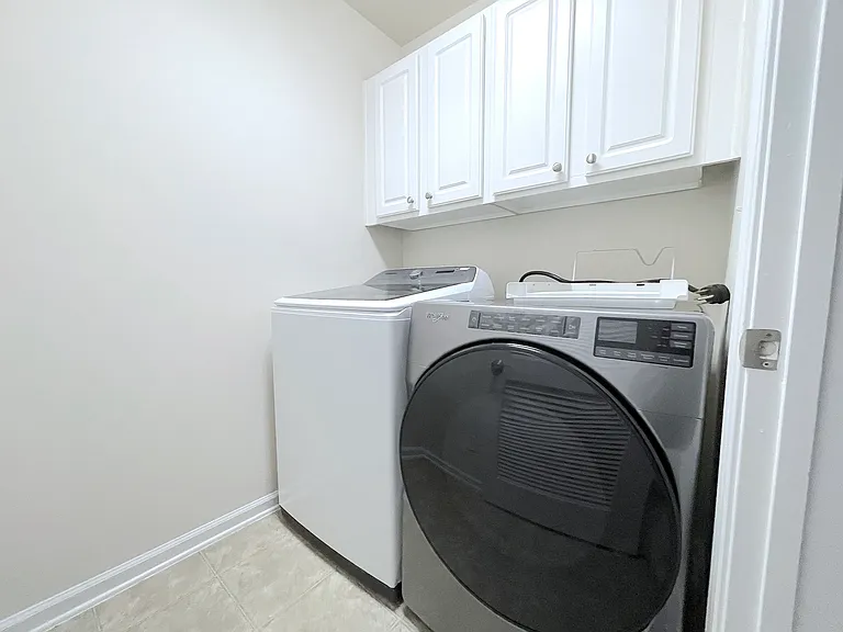 422 Selwood Pl — Photo 39
