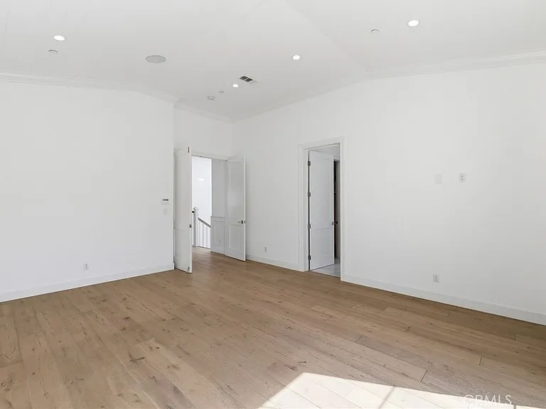 1405 Oak Ave — Photo 50