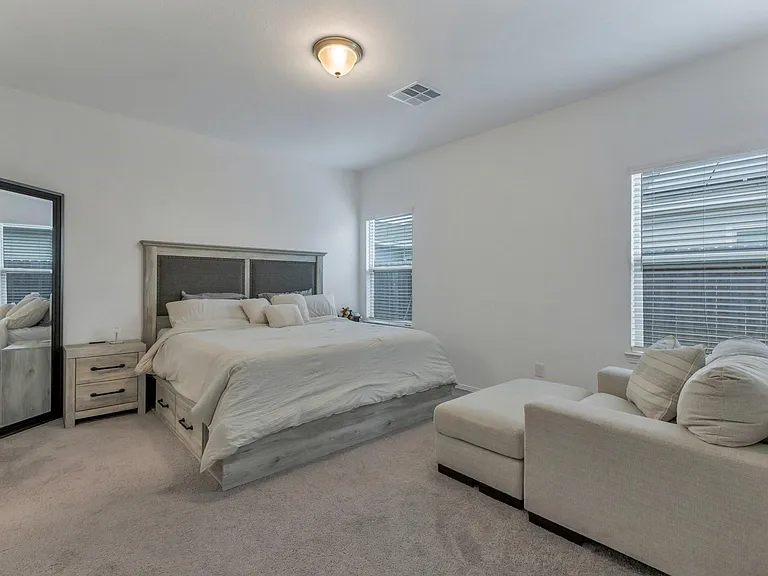 16751 Rover Ln — Photo 8