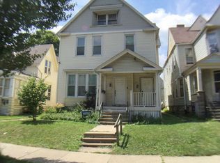 911 S 24th St, Milwaukee, WI 53204