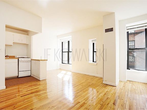 4th image of 160 Bleecker St APT 1DW