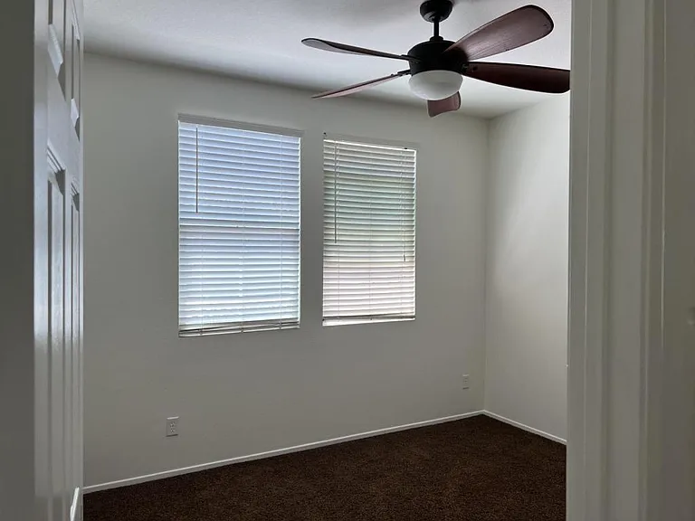 1800 E Lakeshore Dr #504 — Photo 16