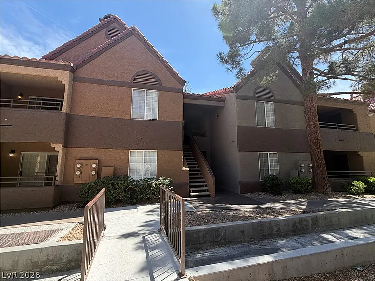 2200 S Fort Apache Rd #2048 — Photo 21