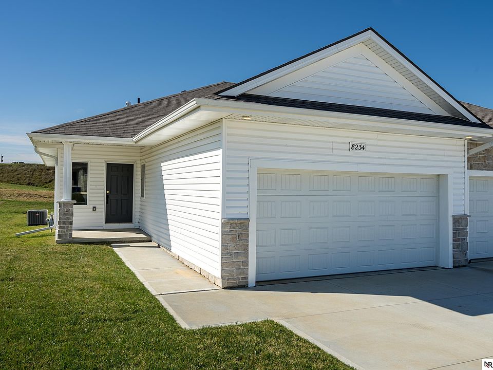 1st image of 8234 S 178th St
