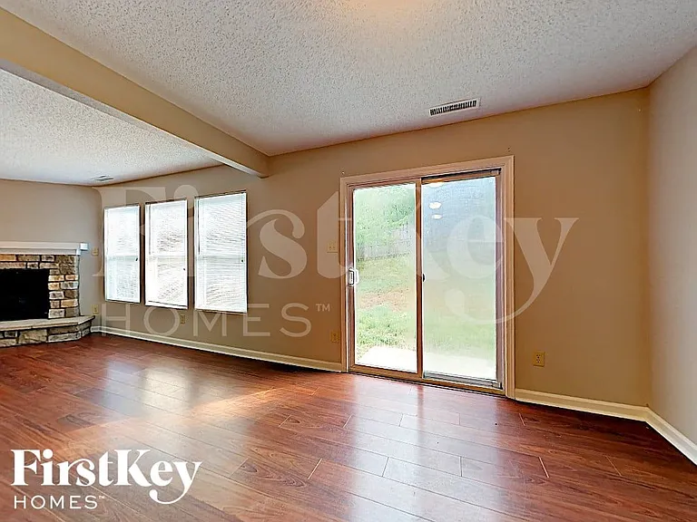 4234 Kellybrook Dr — Photo 4