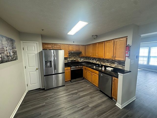 1st image of 5022 Finsbury Rd