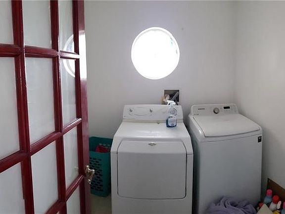 4th image of 7312 Bob Hanger St