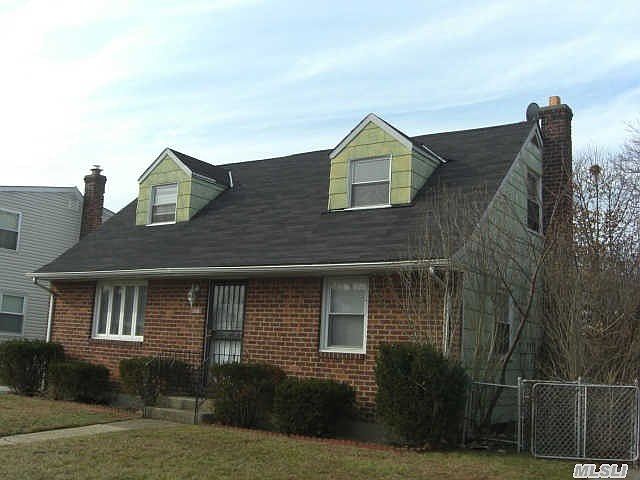 1st image of 116 Russell Ave