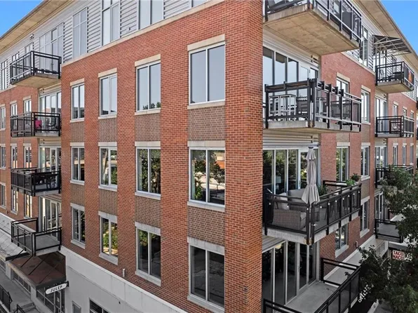 4141 Pennsylvania Ave #307/308, Kansas City, MO 64111