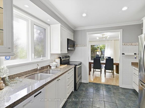 4th image of 1569 Geta Cir