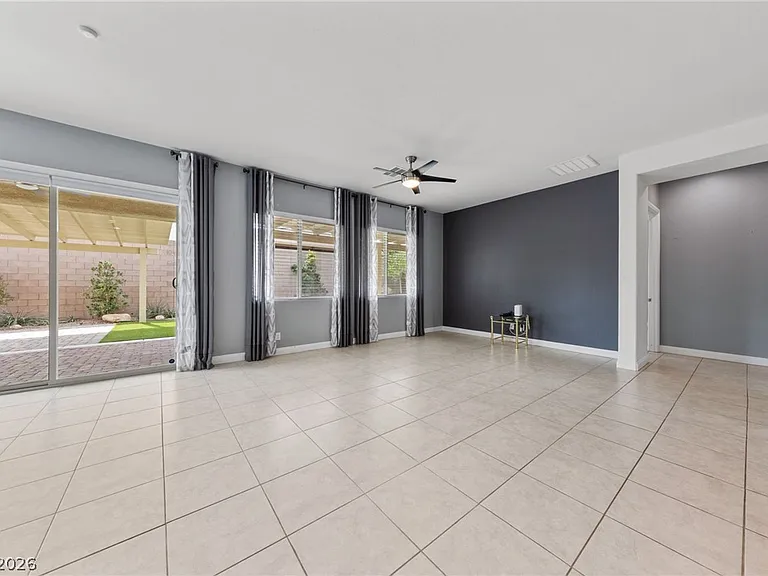 349 Bronze Creek Ct — Photo 10