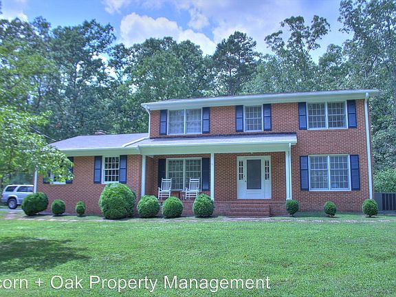2nd image of 216 Argonne Dr