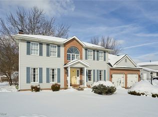 5819 Linder Cir NE, Canton, OH