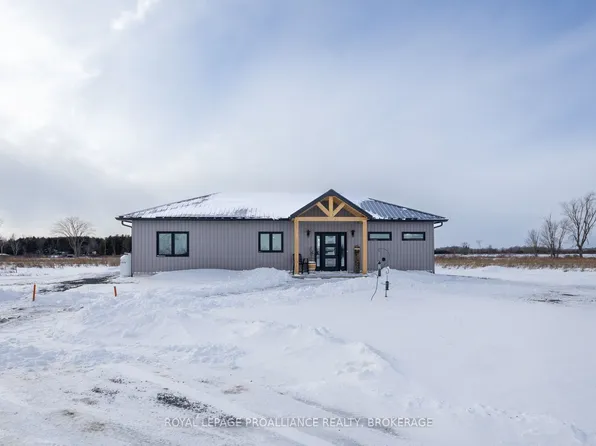 292 Kyes Rd, Leeds And The Thousand Islands, ON K0E 1L0