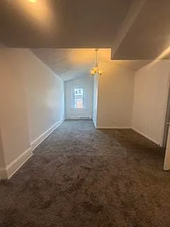 2 bed, 1.0 bath, 900 sqft, $1,800 — Photo 3