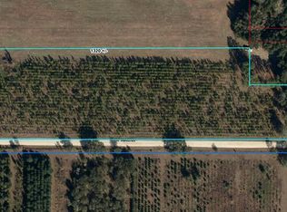 30 Northwest Ave, Chiefland, FL 32626