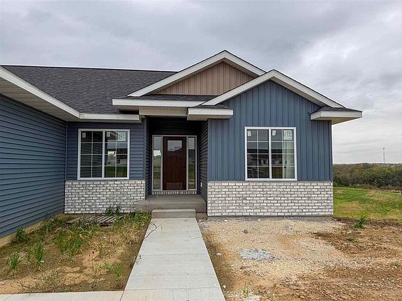 2nd image of 837 Siesta Ln