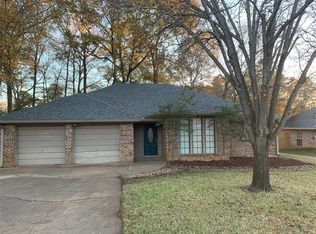 204 Stacy Dr, Whitehouse, TX 75791