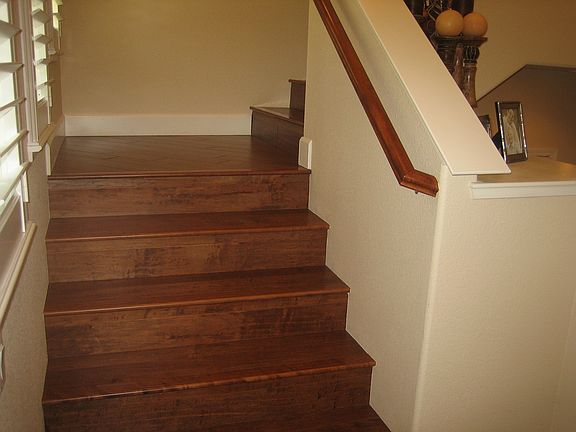 2nd image of 6536 Ravenswood Ct